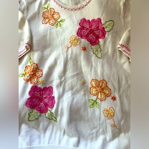 Alfred Dunner size medium short sleeve sweater